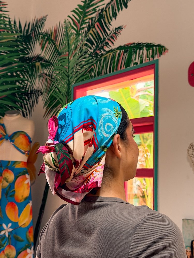 Pañoleta Midi Corazón de Isleña